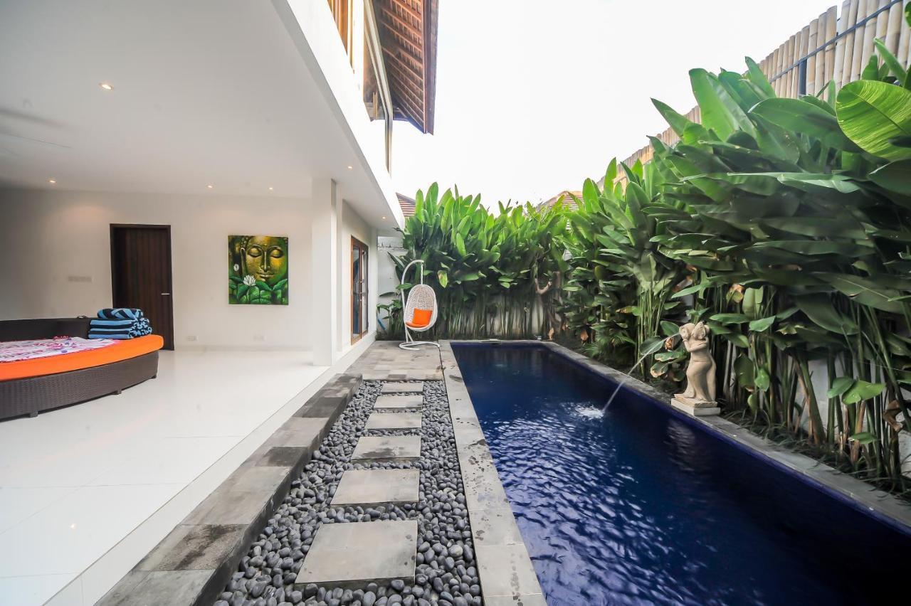 Villa Pearl Seminyak ภายนอก รูปภาพ