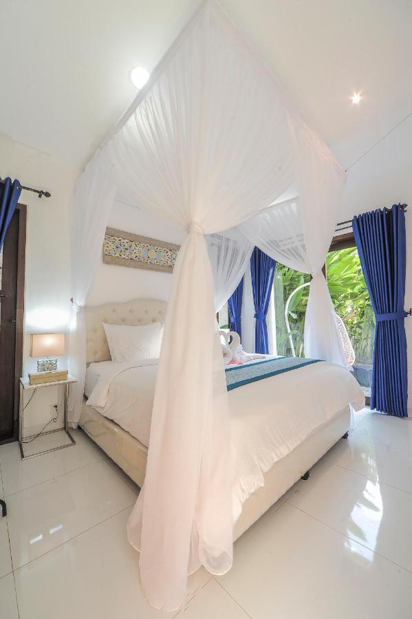 Villa Pearl Seminyak ภายนอก รูปภาพ